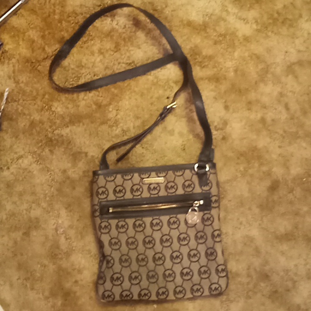 MK purse